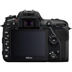 Nikon D7500 DSLR Φωτογραφική Μηχανή Crop Frame Black (Body)