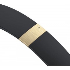 Beats by Dr.Dre Solo 4 Wireless On-Ear Headphones (MC2L4ZM/A) Black/Gold Beats by Dr.Dre Solo 4 Wireless On-Ear Headphones (MC2L4ZM/A) Black/Gold