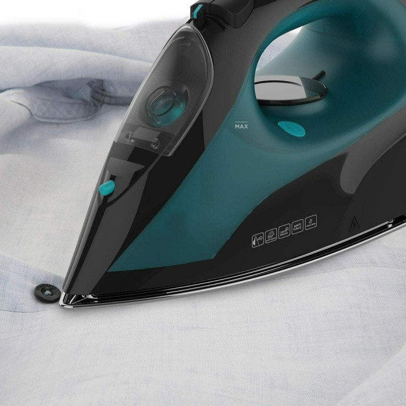 Black & Decker Steam Iron 2400W (BXIR2403E) Blue